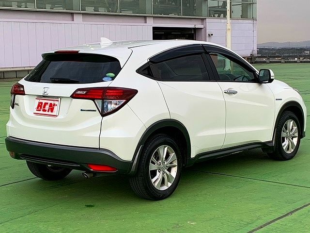 Honda VEZEL 2017-03 862-2