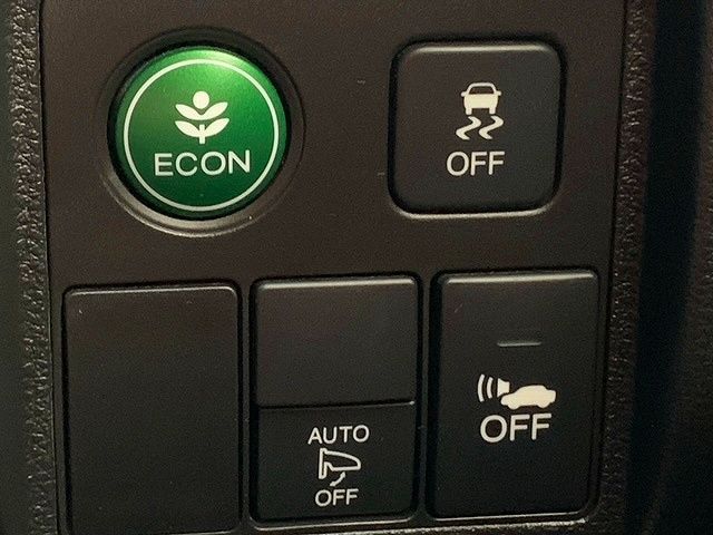 Honda VEZEL 2017-03 862-21