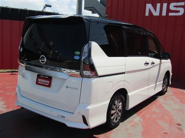 Nissan SERENA 2018-06 6247-26