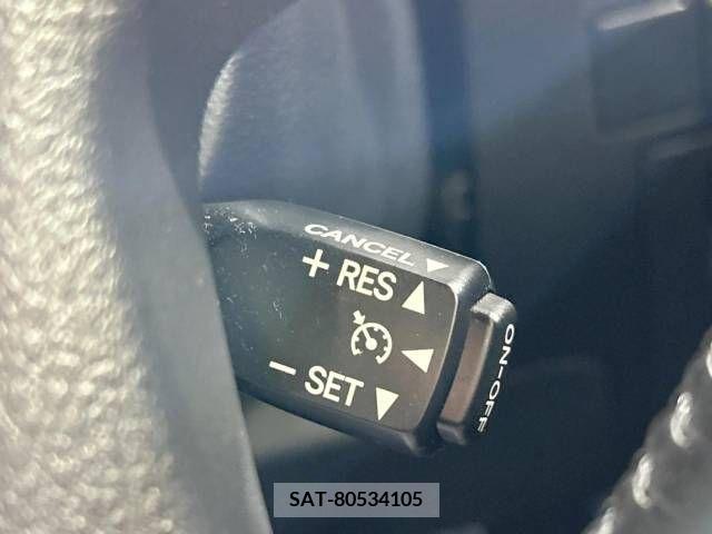 Toyota ALPHARD 2017-11 226770-7