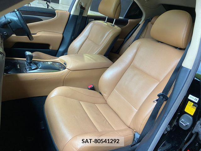 Lexus LS 2013-03 202723-16