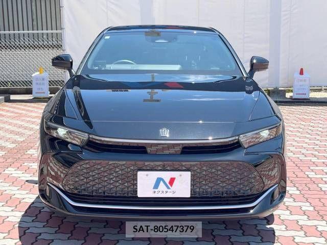 Toyota CROWN 2023-04 297730-11