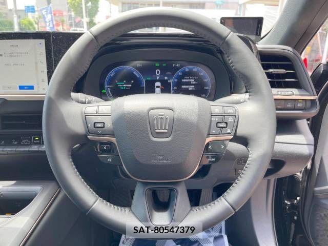 Toyota CROWN 2023-04 297730-8