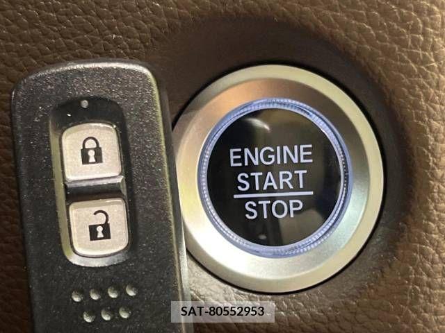 Honda N BOX 2022-03 340104-7