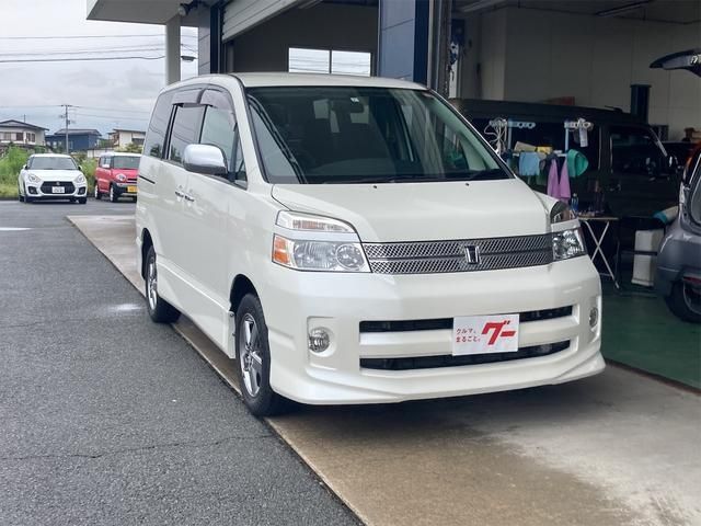 Toyota VOXY 2005-07 5502-1