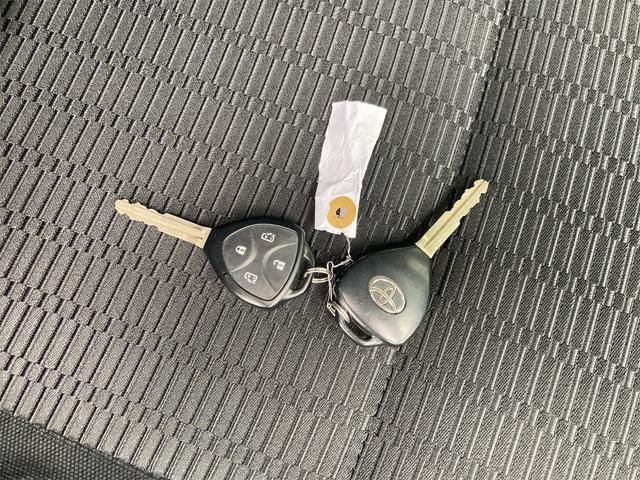 Toyota VOXY 2005-07 5502-26