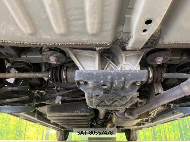 Toyota NOAH 2021-01 321730-19