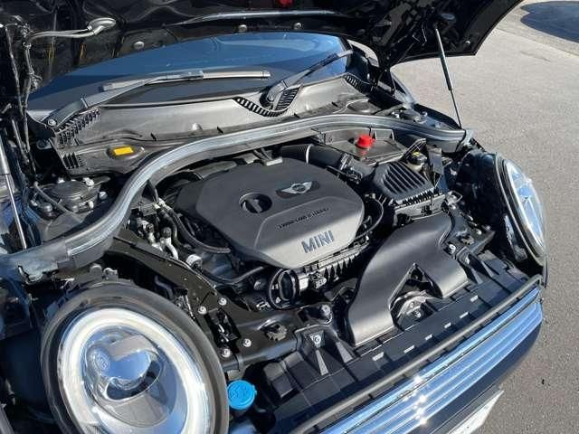 Bmw MINI 2019-04 12093-8