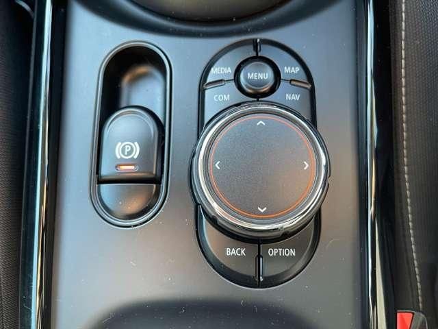 Bmw MINI 2019-04 12093-16