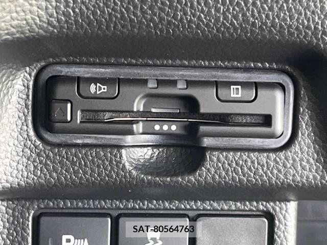 Honda N BOX CUSTOM 2022-08 307290-7