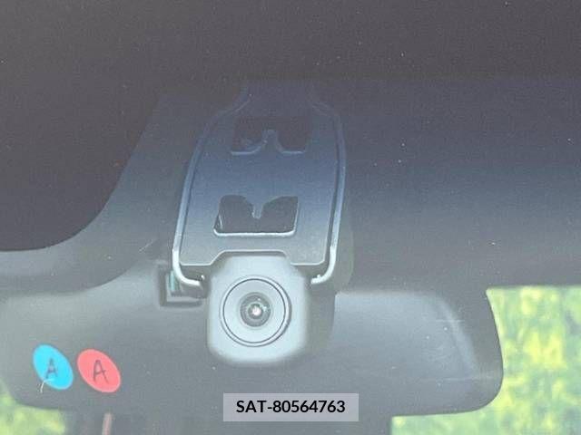 Honda N BOX CUSTOM 2022-08 307290-6