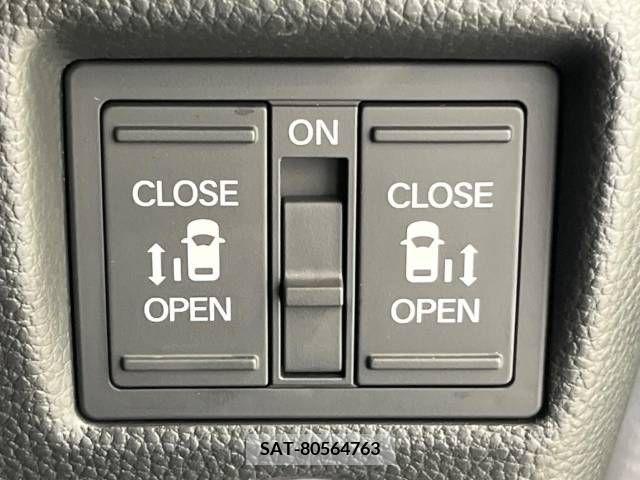 Honda N BOX CUSTOM 2022-08 307290-4