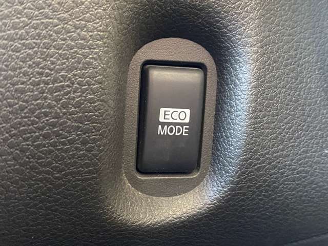Nissan CUBE 2014-09 189810-16