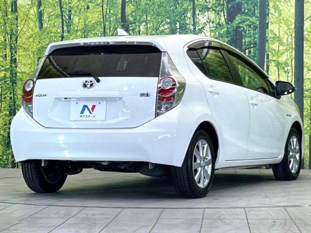Toyota AQUA 2014-03 15160-17
