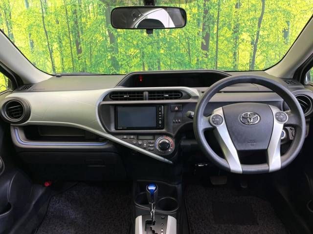 Toyota AQUA 2014-03 15160-1