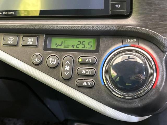Toyota AQUA 2014-03 15160-7