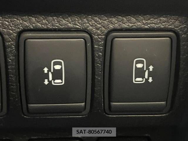 Nissan ELGRAND 2019-06 352999-10