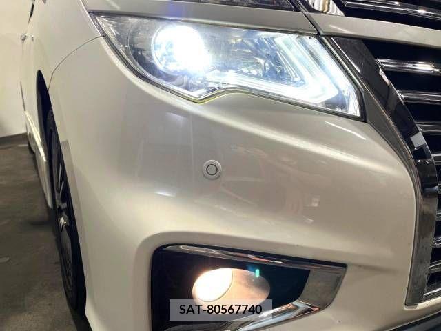 Nissan ELGRAND 2019-06 352999-17