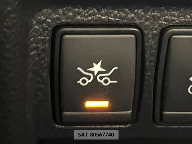 Nissan ELGRAND 2019-06 352999-2