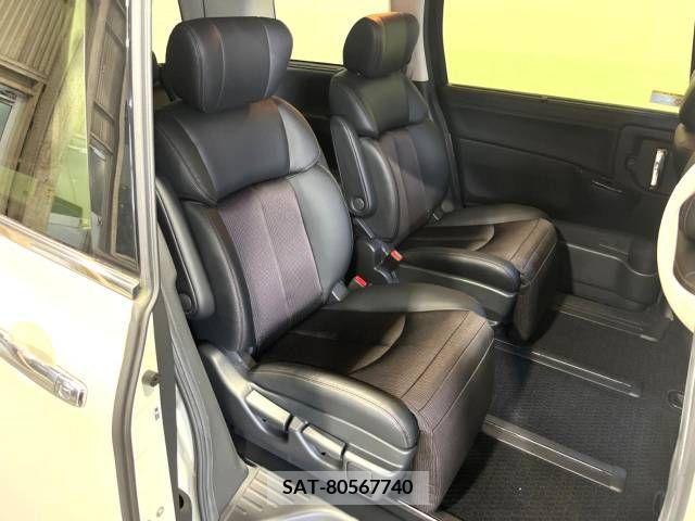 Nissan ELGRAND 2019-06 352999-15