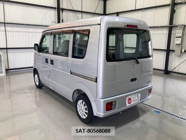 Suzuki EVERY 2011-07 297441-2