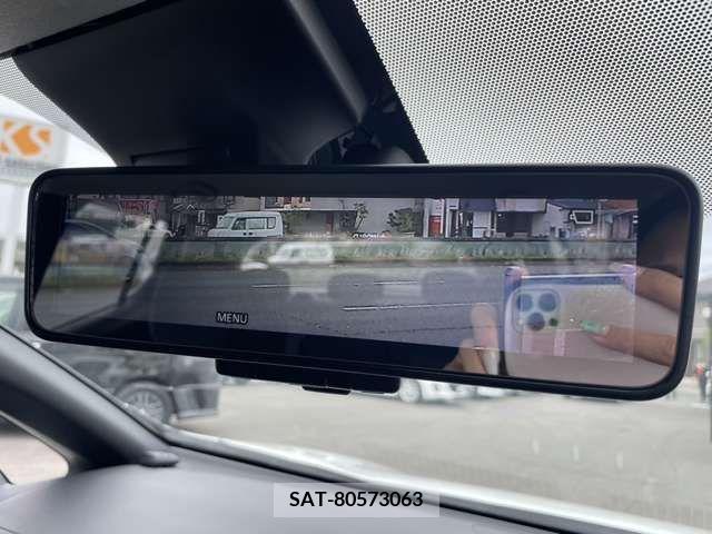 Nissan LEAF 2019-01 232495-15