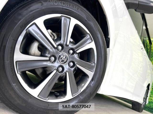 Toyota NOAH 2018-11 332191-13