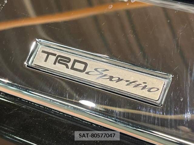 Toyota NOAH 2018-11 332191-2