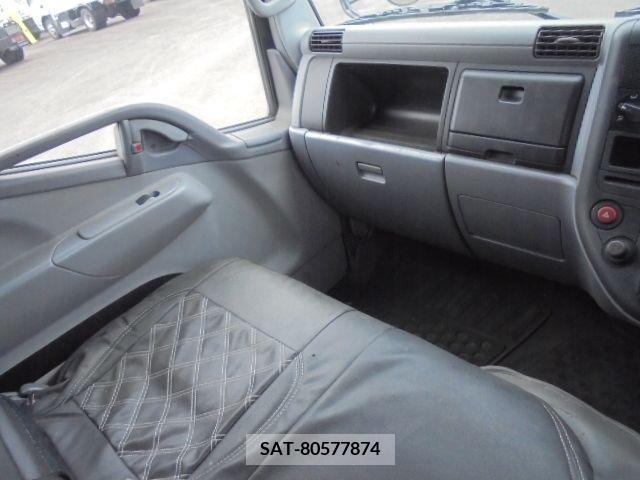 Mitsubishi CANTER GUTS 2006-08 201202-16