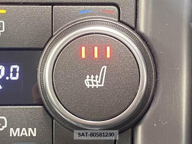 ROVER RANGE ROVER 2018-03 219606-8