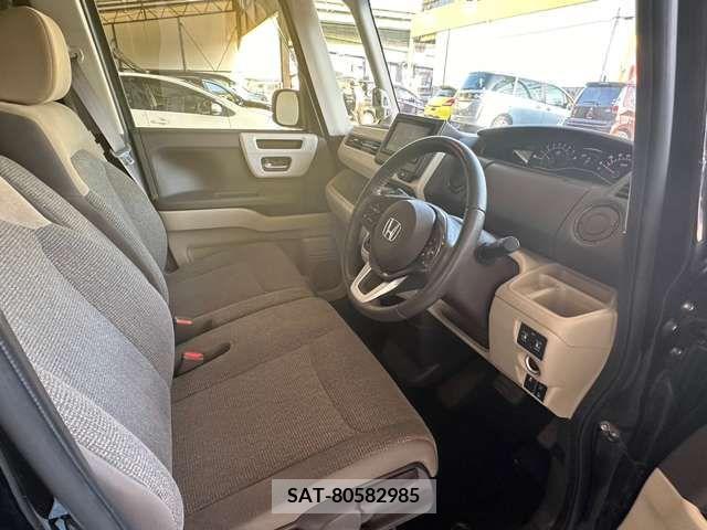 Honda N BOX 2020-01 212716-17