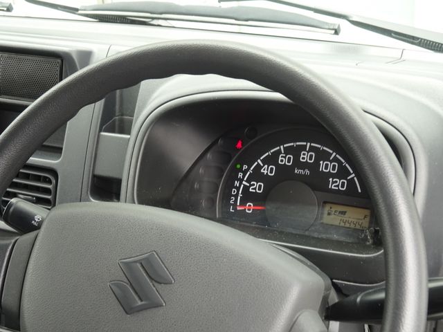 Suzuki CARRY TRUCK 2018-03 6228-6