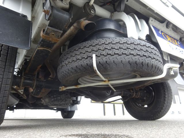 Suzuki CARRY TRUCK 2018-03 6228-29