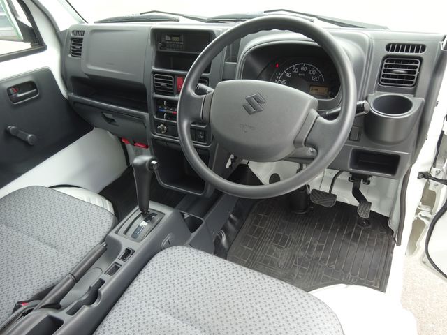 Suzuki CARRY TRUCK 2018-03 6228-1