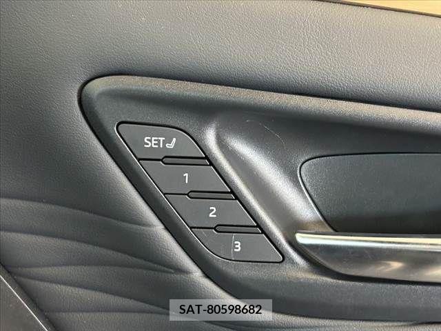 Toyota ALPHARD 2023-07 355478-29
