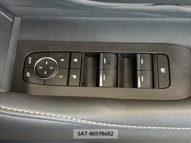 Toyota ALPHARD 2023-07 355478-28