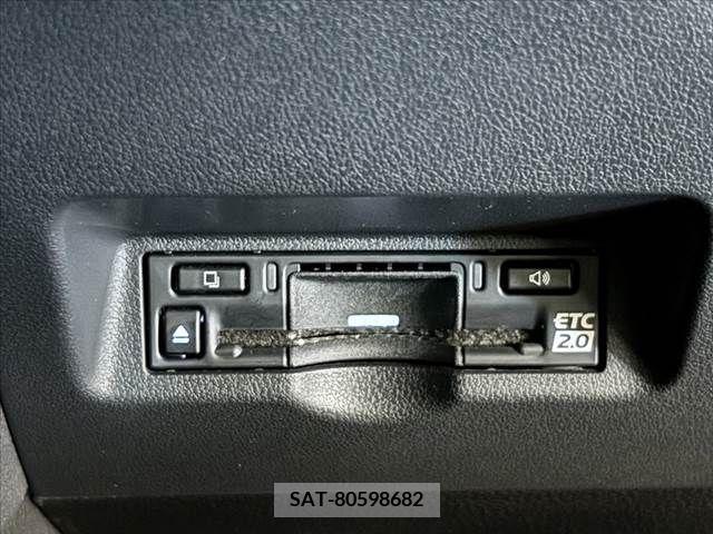 Toyota ALPHARD 2023-07 355478-27