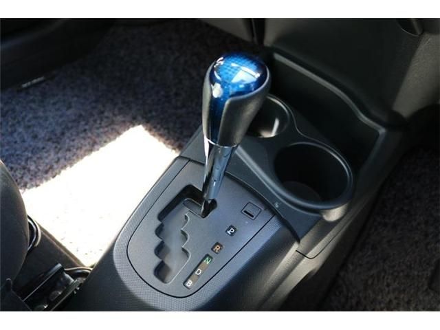 Toyota AQUA 2017-05 13432-8