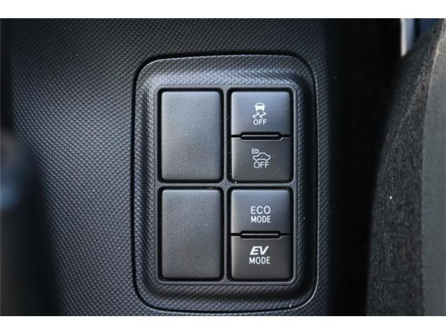 Toyota AQUA 2017-05 13432-11