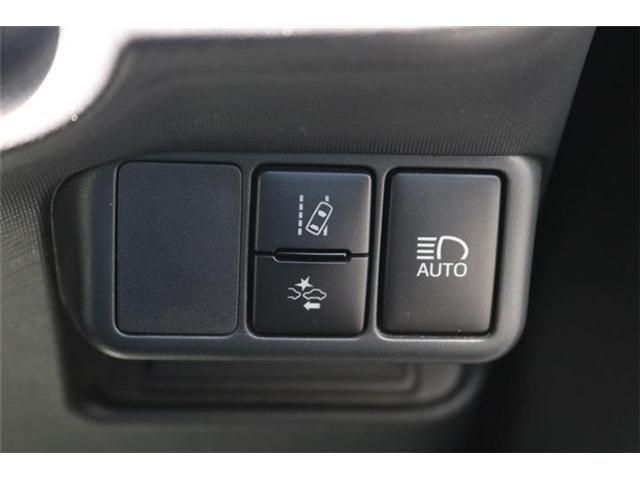 Toyota AQUA 2017-05 13432-10