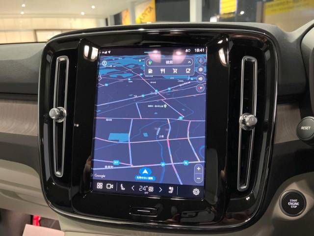 Volvo XC40 2022-10 186408-4
