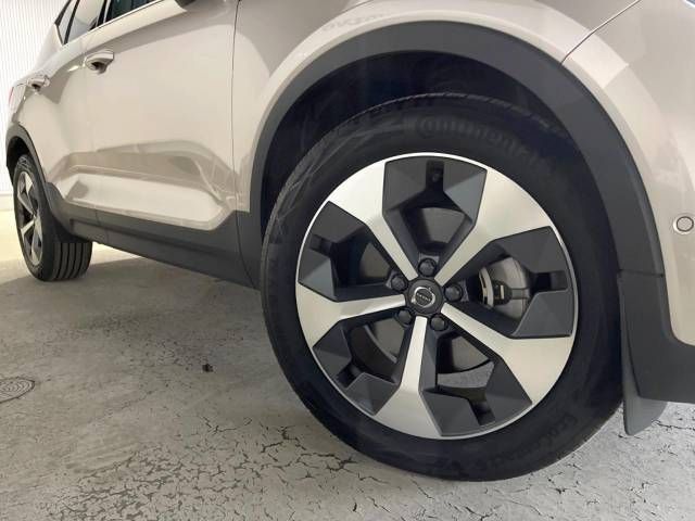Volvo XC40 2022-10 186408-14