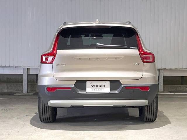 Volvo XC40 2022-10 186408-17