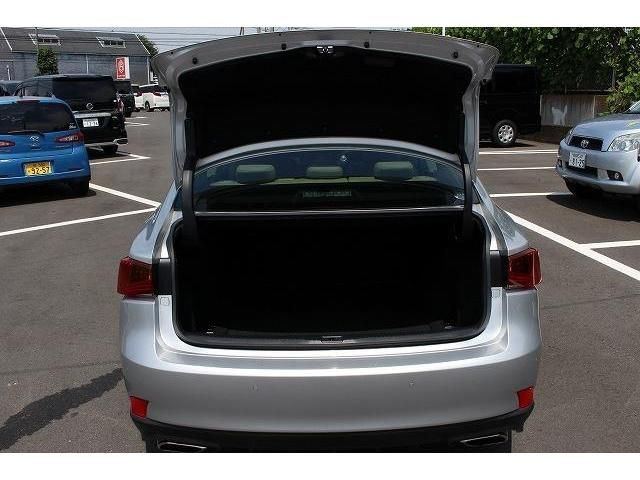 Lexus IS 2017-08 1315-17