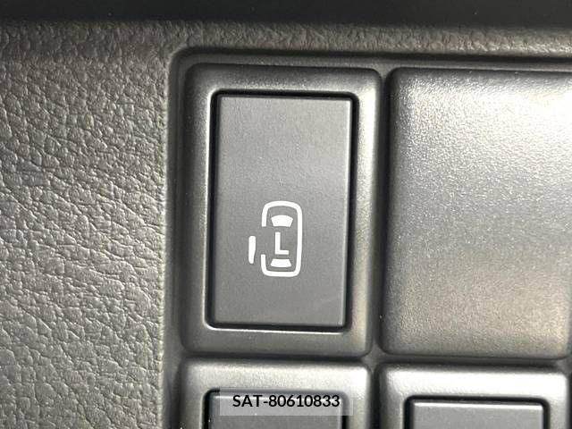 Suzuki SPACIA 2017-10 250711-3