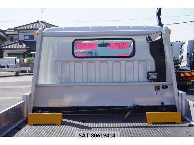 Mitsubishi CANTER 2022-10 263430-19