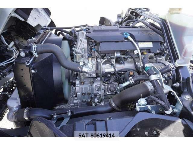 Mitsubishi CANTER 2022-10 263430-13