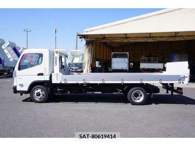 Mitsubishi CANTER 2022-10 263430-2