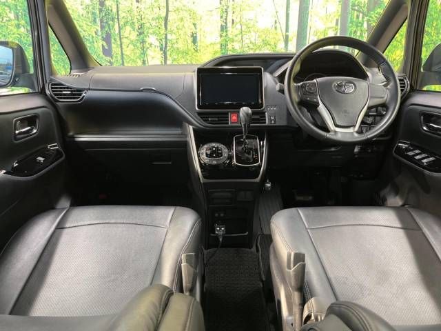 Toyota VOXY 2020-02 17640-1