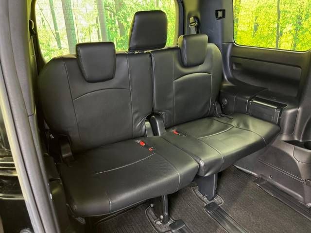 Toyota VOXY 2020-02 17640-10